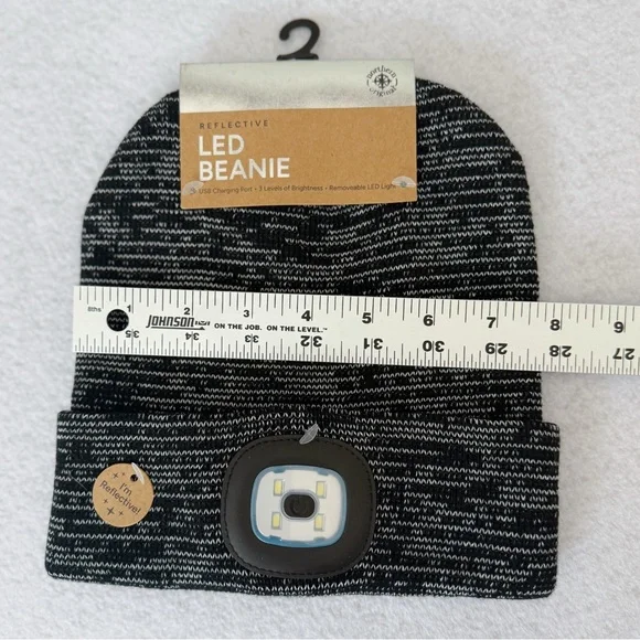 NWT! Reflective LED Light Beanie Hat - Black - Northern Original - Picture 3 of 4